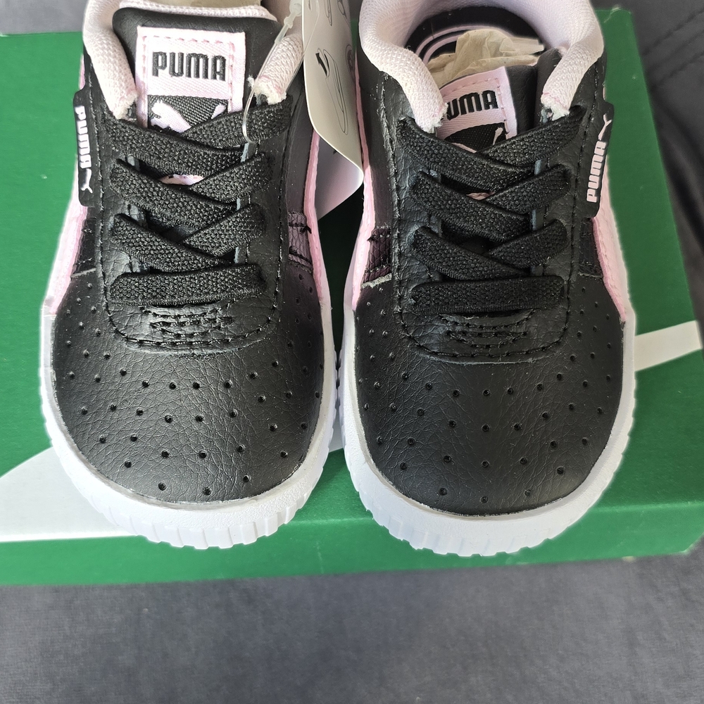 Puma Kids Sneakers in Black and Pink